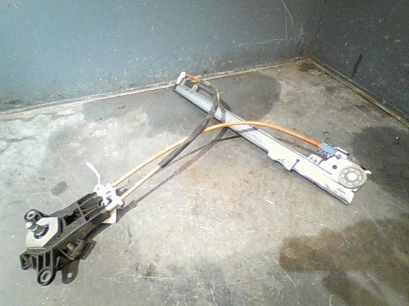 Mecanisme de leve vitre electrique avant gauche