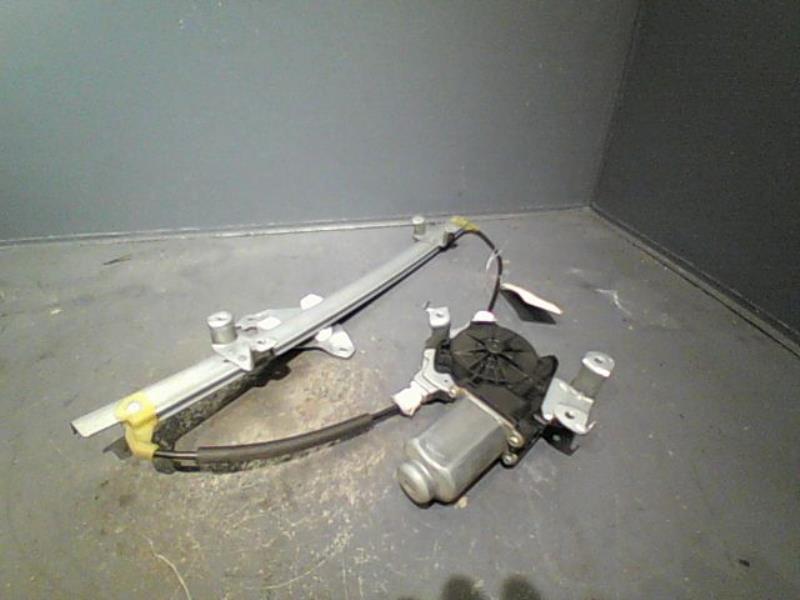 Leve vitre electrique avant droit