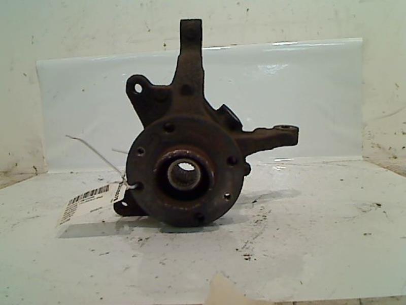 Fusee avant gauche