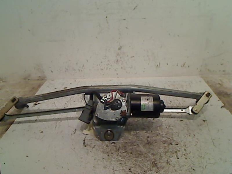 Moteur essuie glace avant