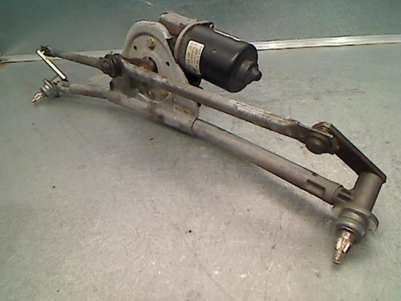 Moteur essuie glace avant