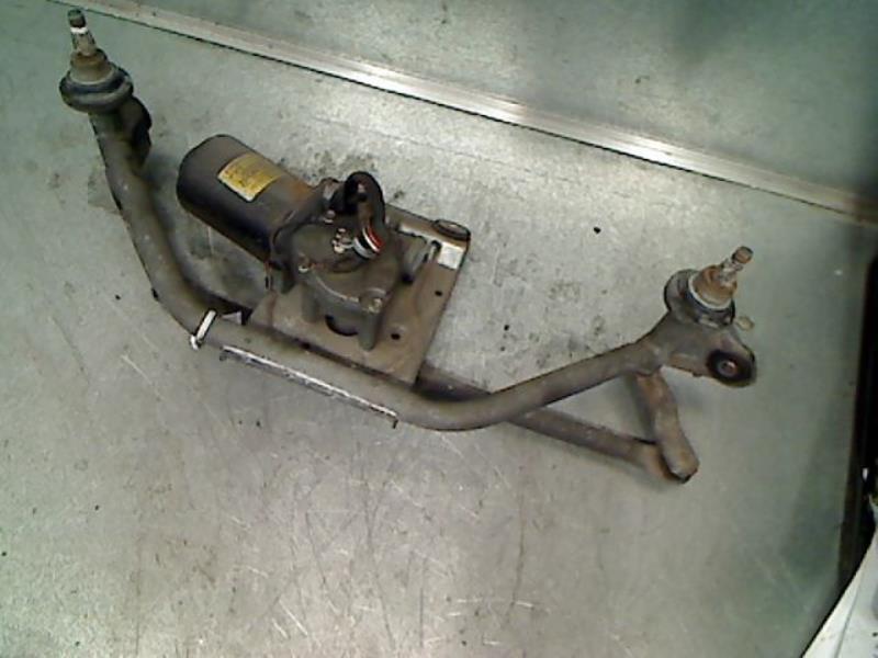 Moteur essuie glace avant