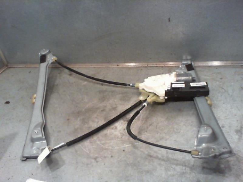 Leve vitre electrique avant gauche