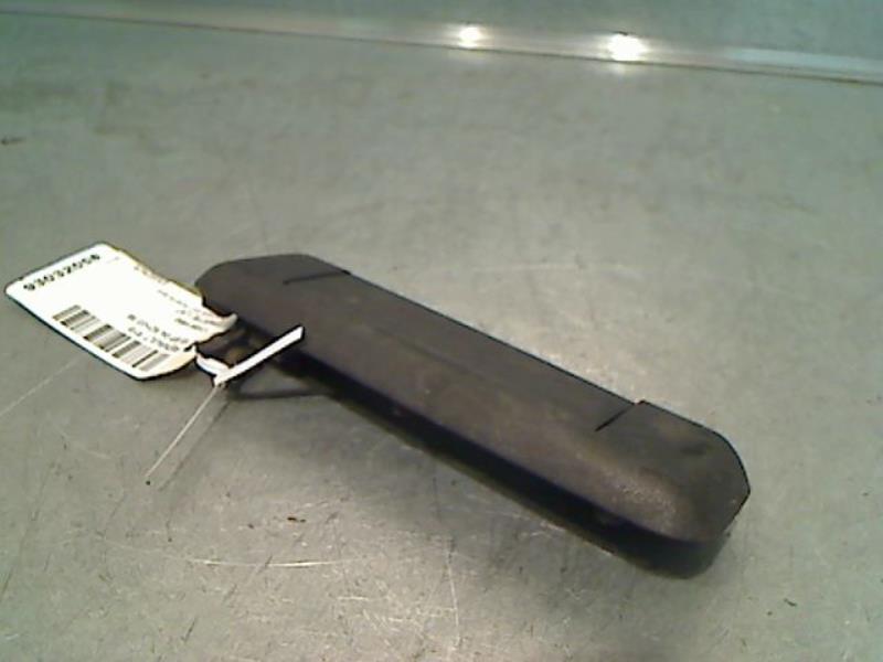 Poignee porte avant gauche