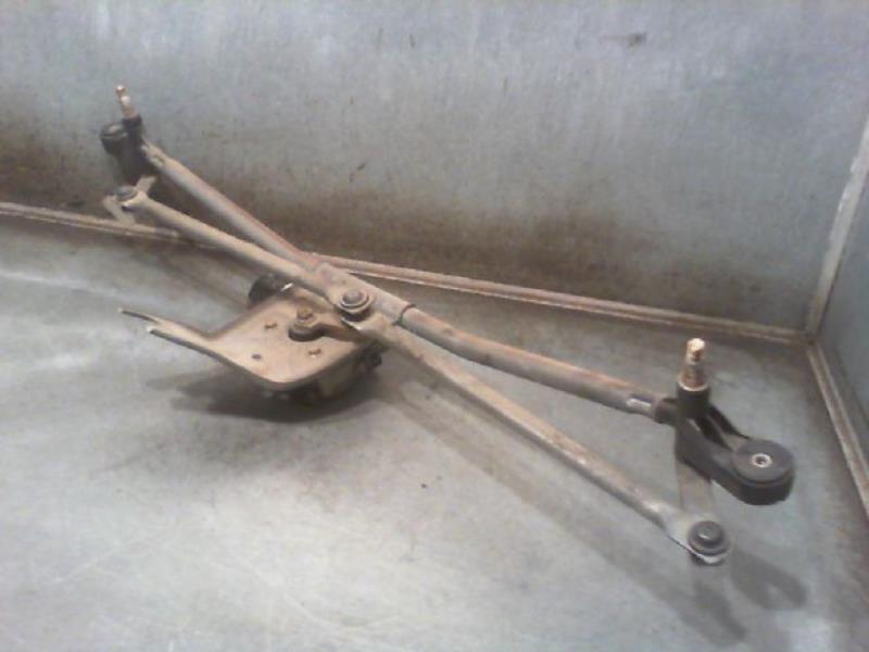 Moteur essuie glace avant