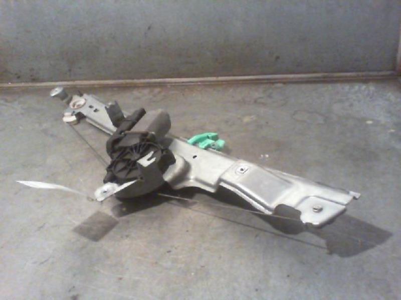 Leve vitre electrique avant gauche