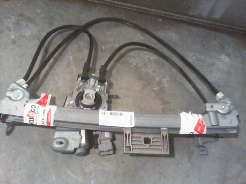 Leve vitre electrique avant droit