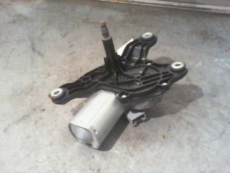 Moteur essuie glace arriere