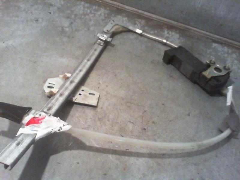Leve vitre electrique avant droit