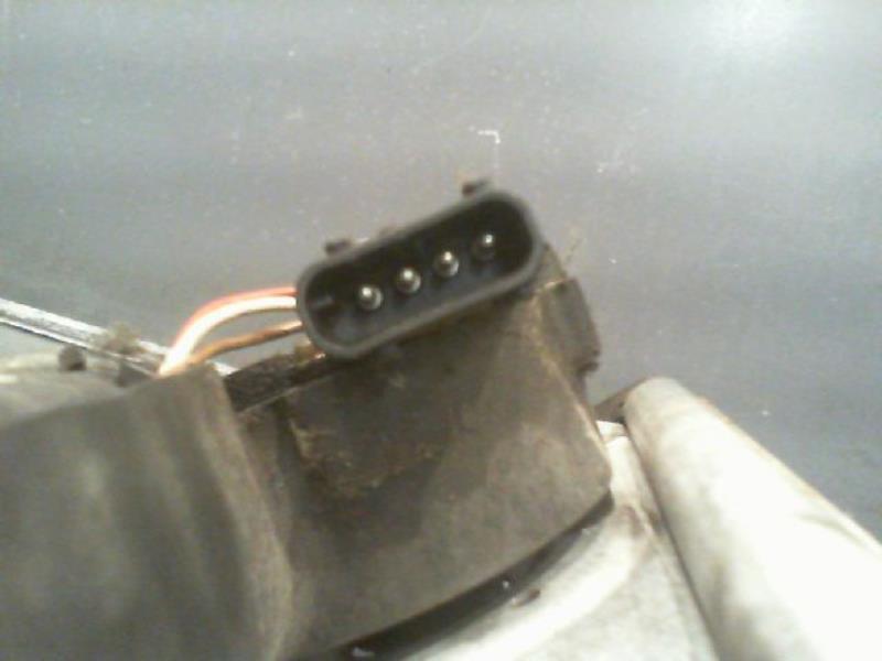 Moteur essuie glace avant