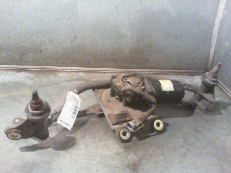 Moteur essuie glace avant