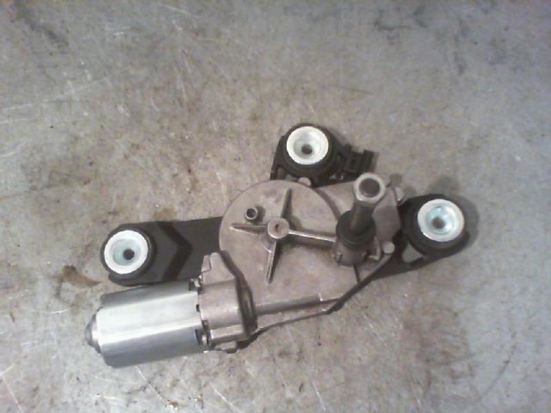 Moteur essuie glace arriere