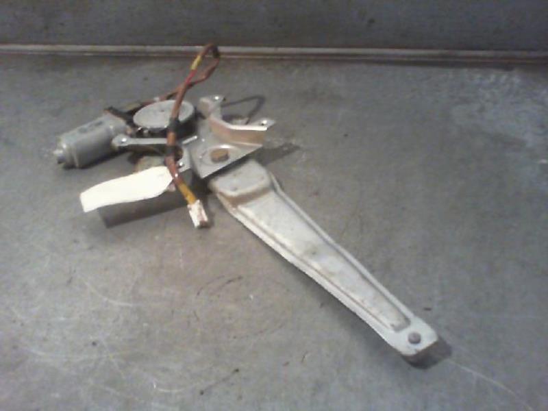 Leve vitre electrique arriere gauche