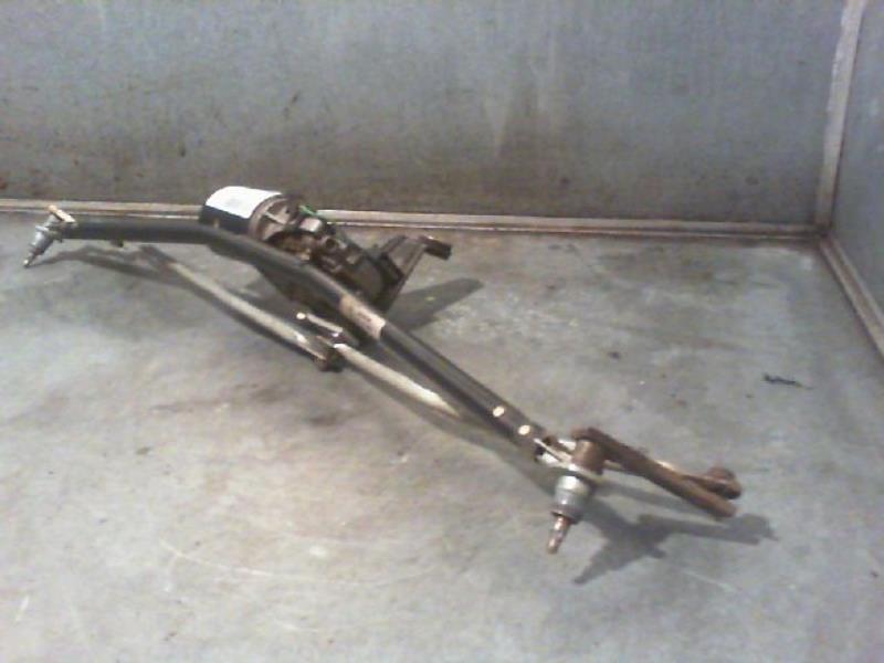 Moteur essuie glace avant