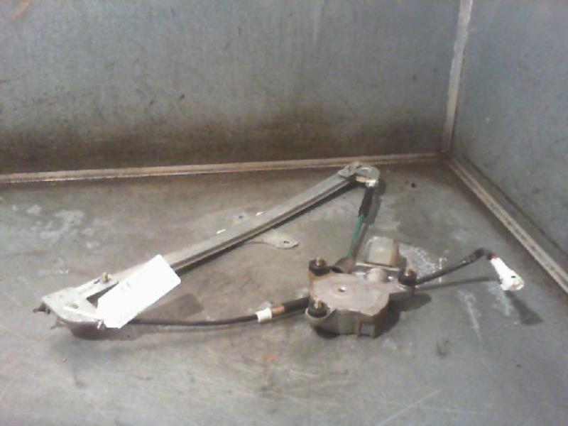 Leve vitre electrique avant gauche