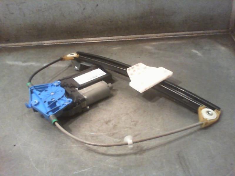 Leve vitre electrique arriere droit