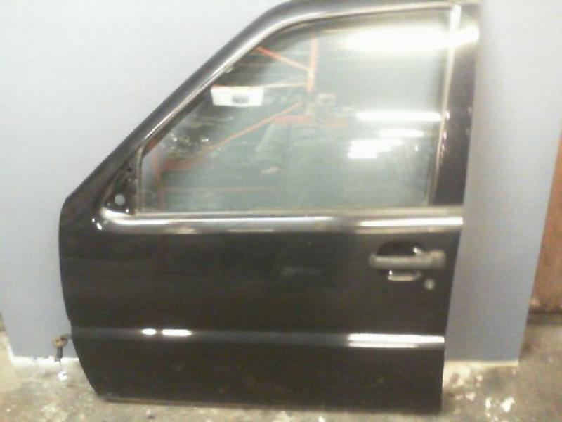 Porte avant gauche
