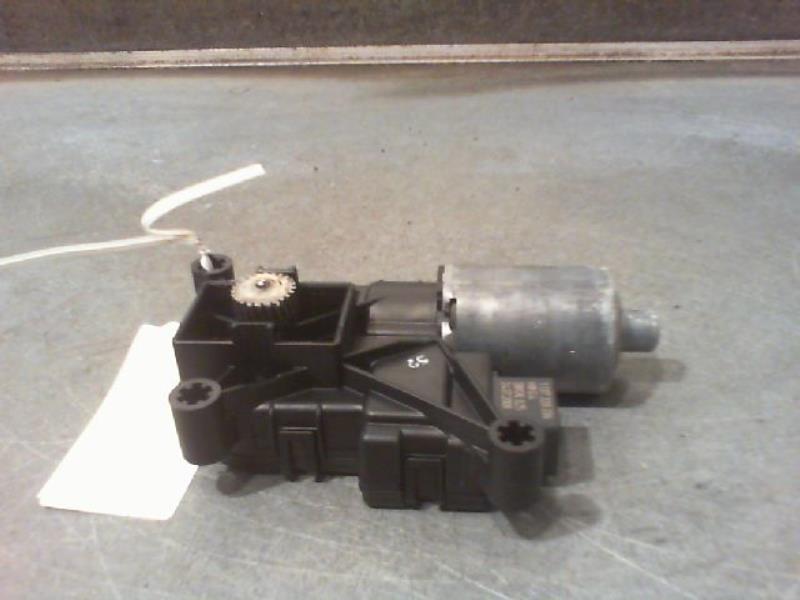 Moteur toit ouvrant