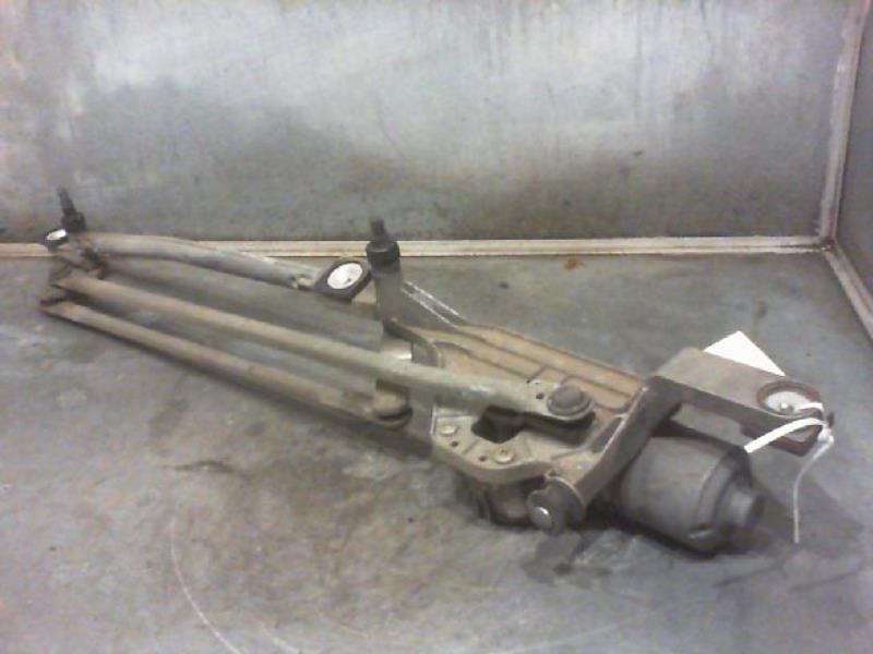 Moteur essuie glace avant