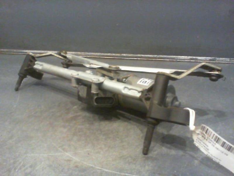 Moteur essuie glace avant