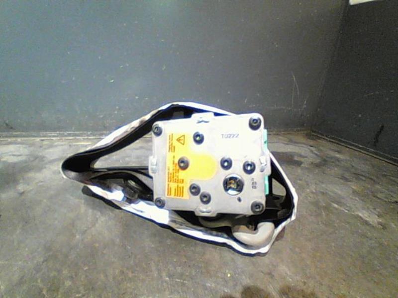 Ceinture avant gauche