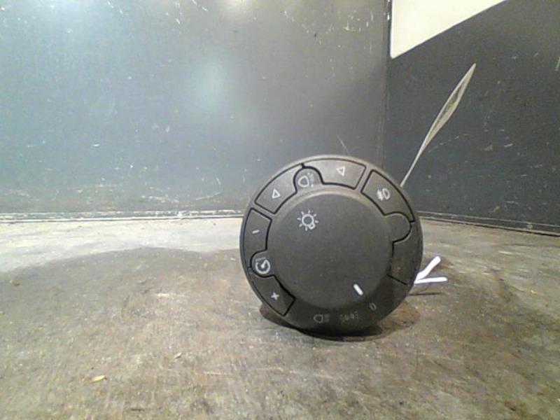Commande de phare OPEL CORSA Diesel - 1