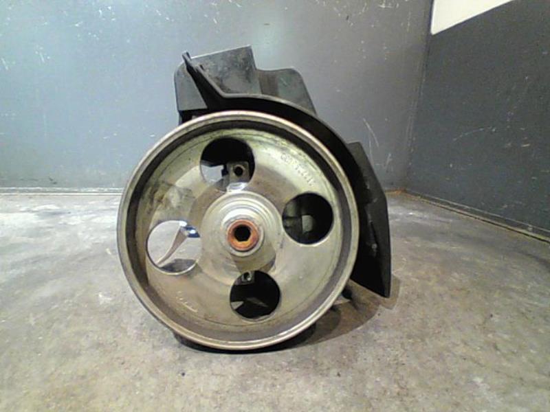 Pompe de direction PEUGEOT 206 Essence - 1