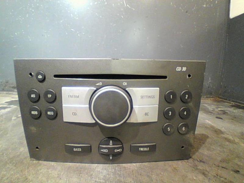 Autoradio d'origine OPEL ASTRA Diesel - 1