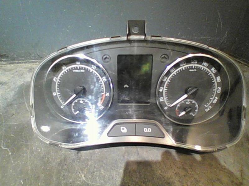 Compteur SKODA FABIA Essence - 1