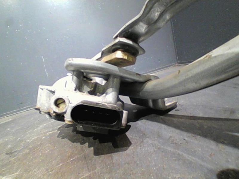 Moteur essuie glace avant AUDI A6 Diesel - 1