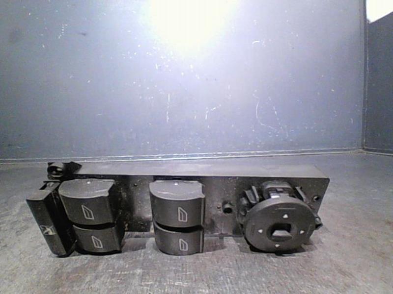 Interrupteur de leve vitre avant gauche FORD FOCUS Diesel - 1