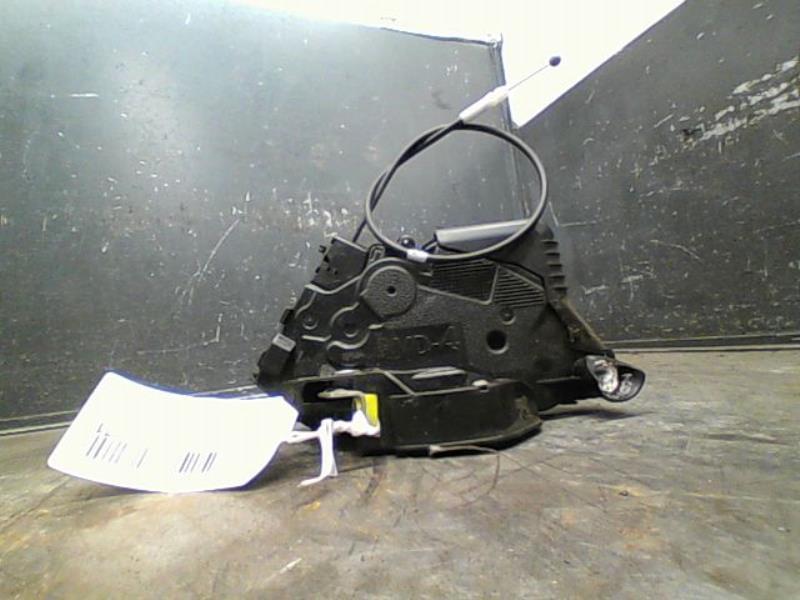 Serrure avant gauche TOYOTA PRIUS  - 1