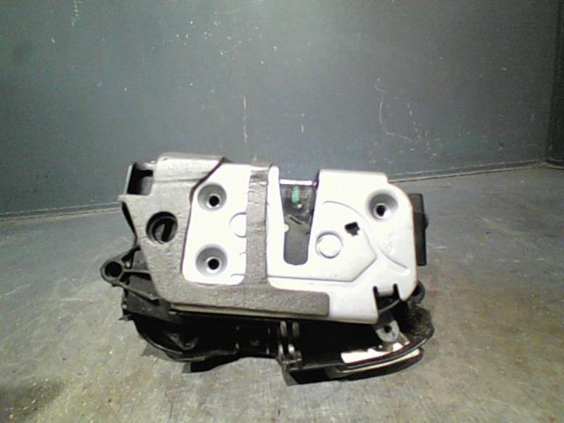 Serrure avant gauche FORD FIESTA Diesel - 1