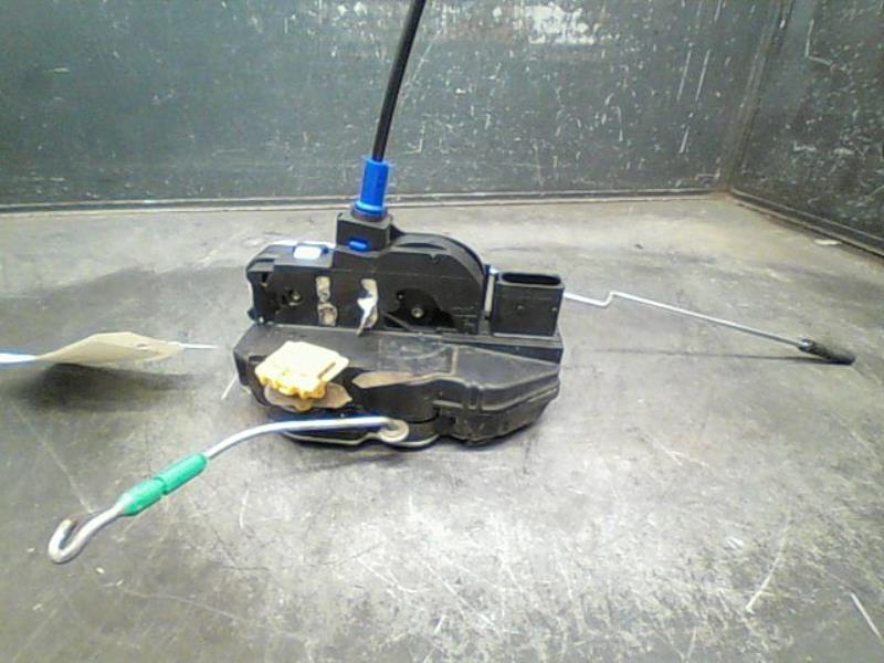 Serrure avant gauche OPEL ASTRA Diesel - 1