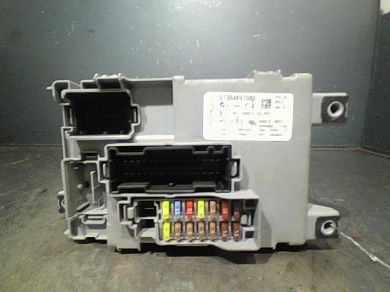 Porte fusible CITROEN NEMO Diesel - 1
