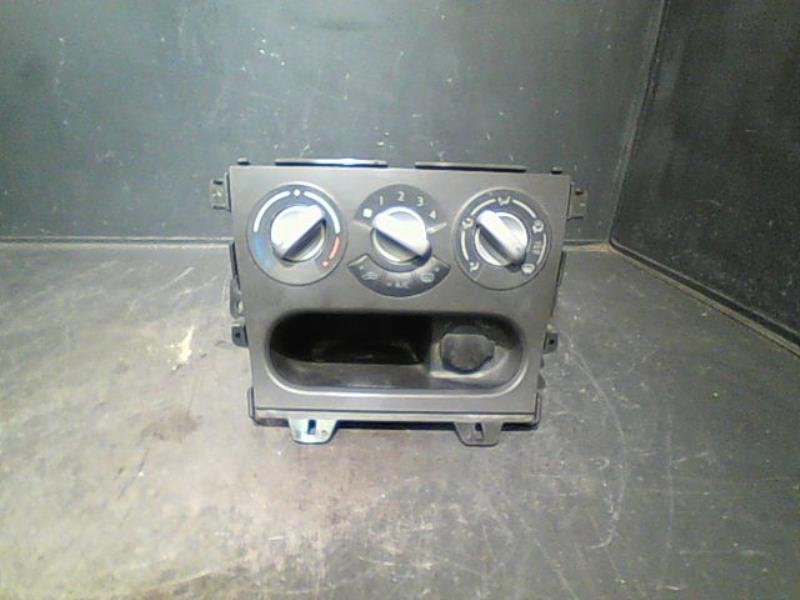 Commande chauffage SUZUKI SPLASH Diesel - 1