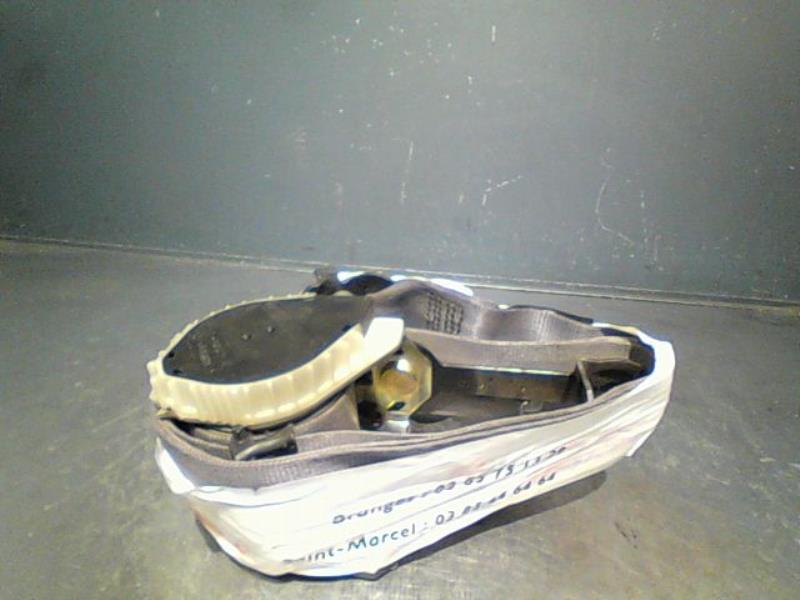 Attache ceinture avant droit RENAULT CLIO Diesel - 1