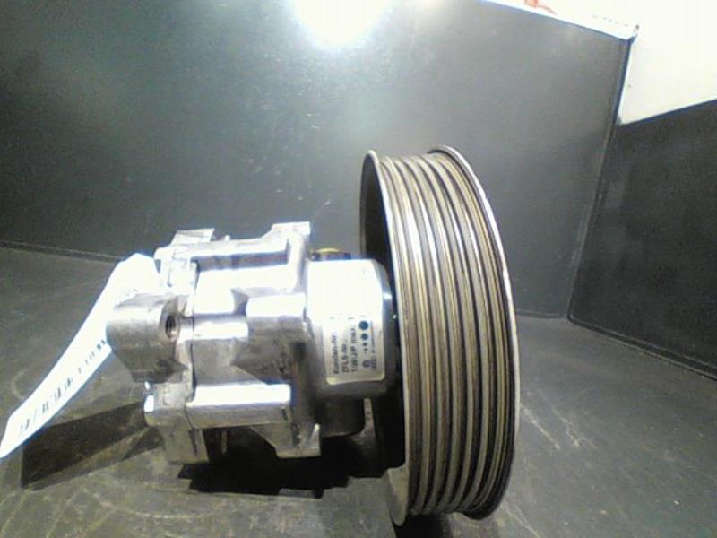 Pompe de direction AUDI A4 Diesel - 1