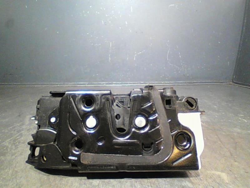 Serrure arriere droit VOLKSWAGEN GOLF Diesel - 1