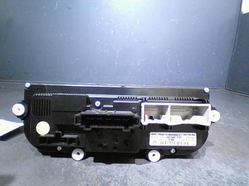 Commande chauffage VOLKSWAGEN GOLF Diesel - 1