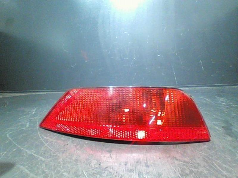 Feu de pare choc arriere gauche FORD FOCUS Diesel - 1