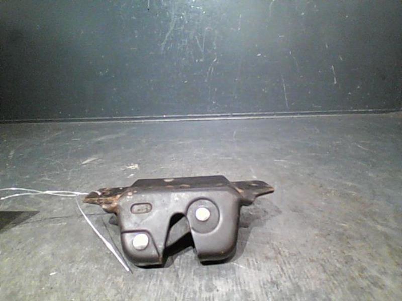 Serrure de hayon PEUGEOT 406 Diesel - 1