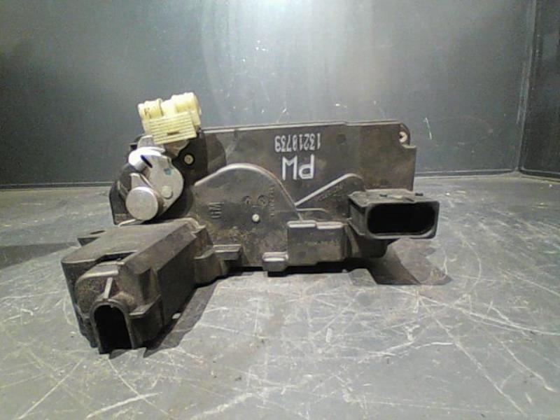 Serrure arriere droit OPEL ZAFIRA Diesel - 1