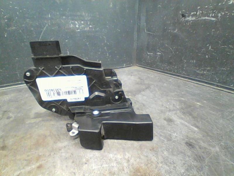 Serrure avant gauche VOLVO C30 Diesel - 1