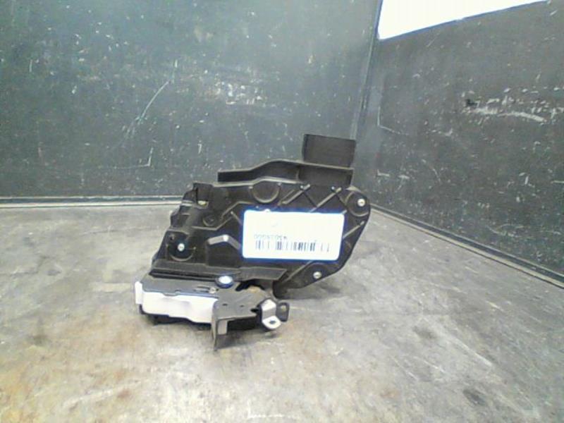 Serrure avant droit VOLVO C30 Diesel - 1