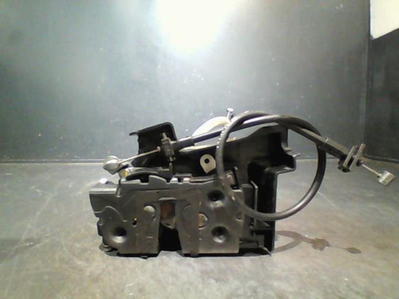 Serrure avant gauche FORD FOCUS Diesel - 1