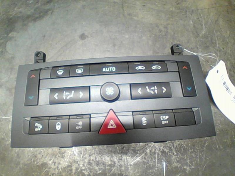 Commande chauffage PEUGEOT 407 Diesel - 1