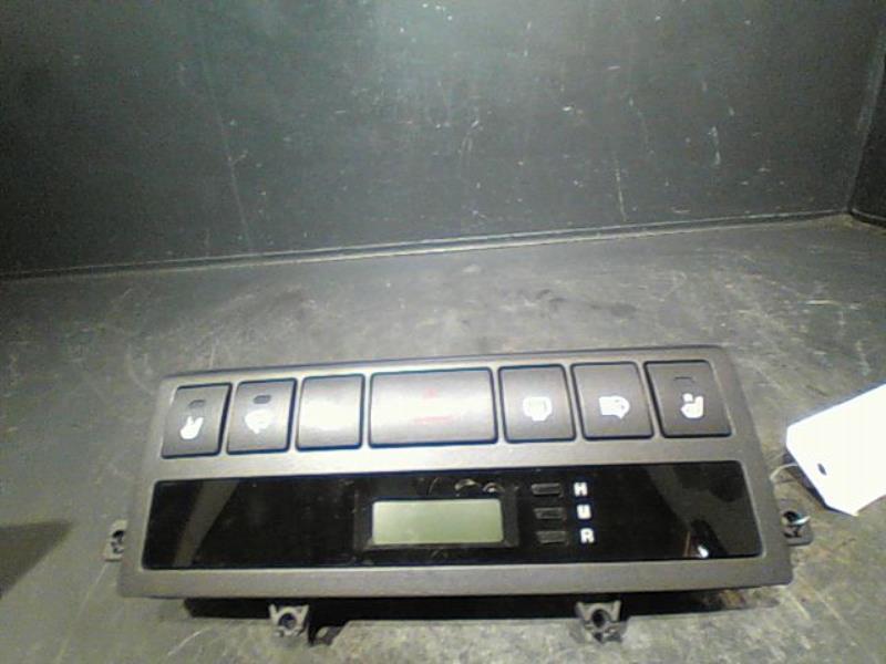 Bouton de warning KIA SORENTO Diesel - 1