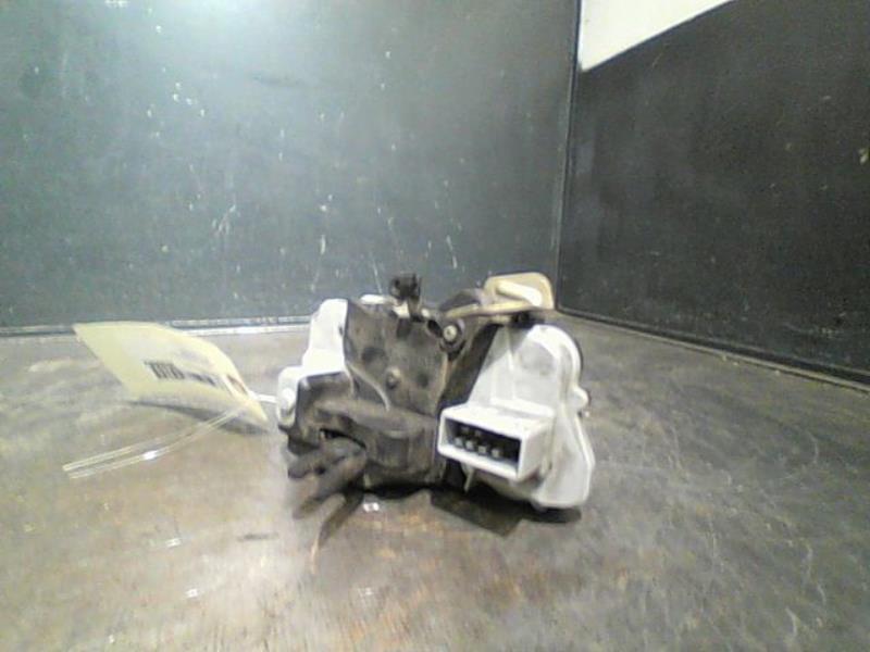 Serrure avant droit CITROEN XSARA Diesel - 1