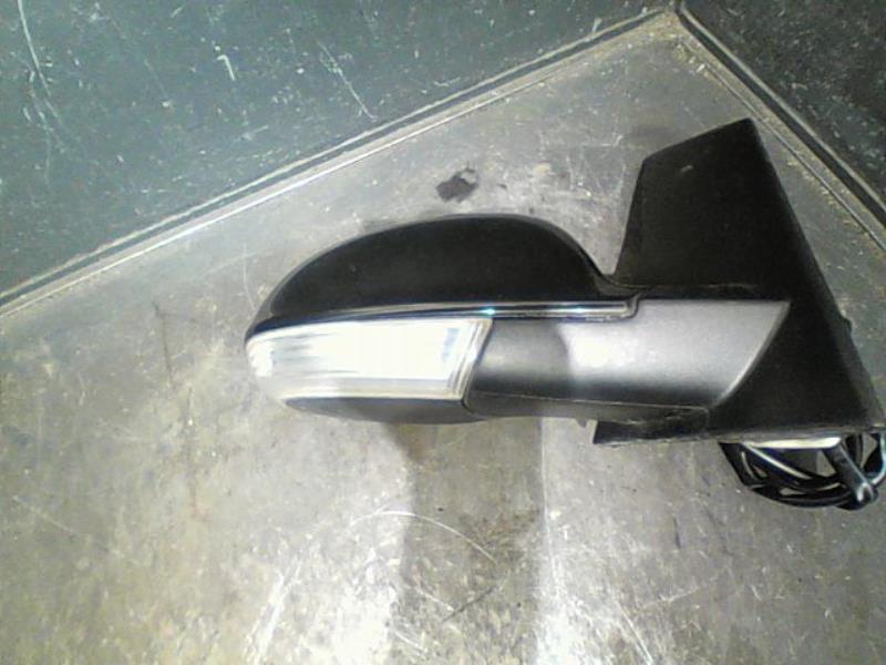 Retroviseur droit VOLKSWAGEN GOLF Diesel - 1